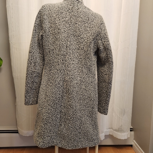 SOLD Light grey cardigan/overcoat | DYNAMITE Size S - Picture 3 of 5